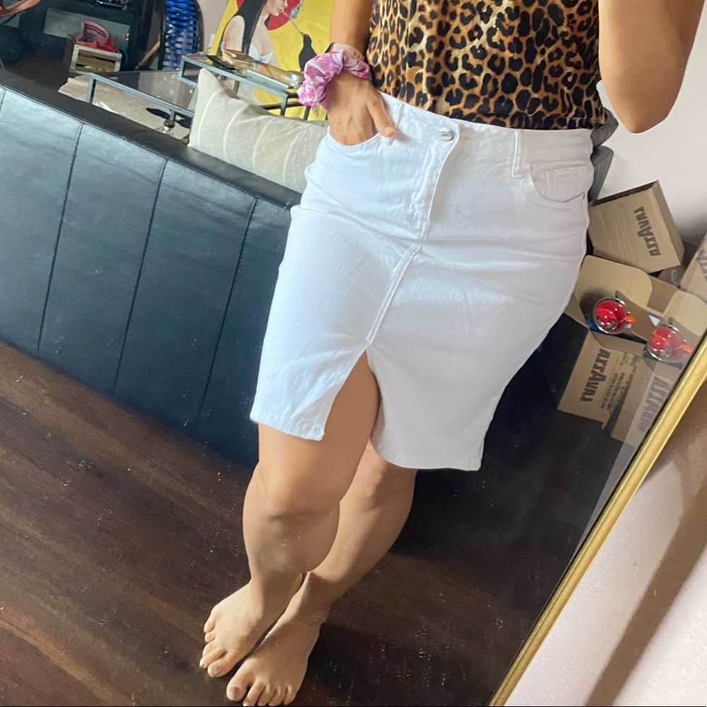White Denim Pencil Skirt with Front Slit